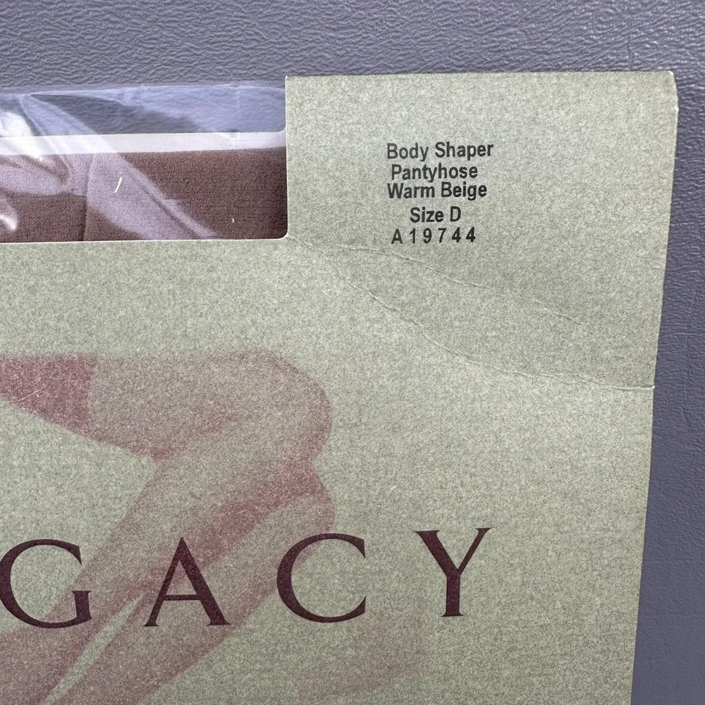 Legacy Legwear Body Shaper Pantyhose Size D Warm Beige 1 Pair A19744 Made in USA
